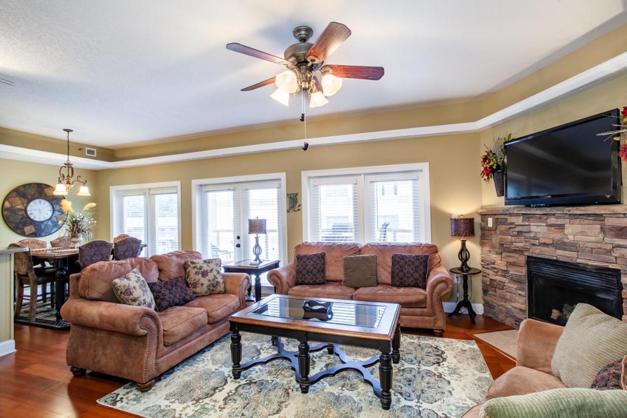 Convenient Gatlinburg Condo ภายนอก รูปภาพ