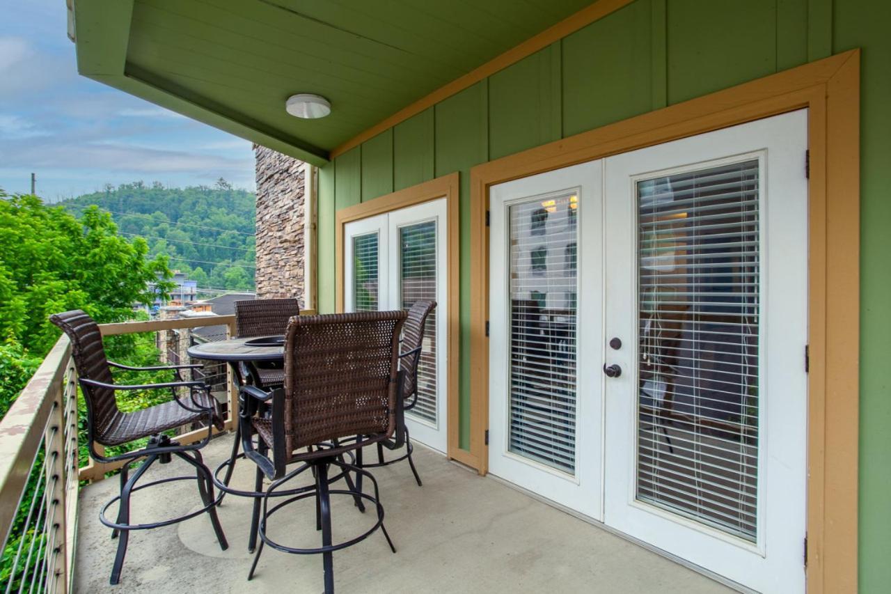 Convenient Gatlinburg Condo ภายนอก รูปภาพ