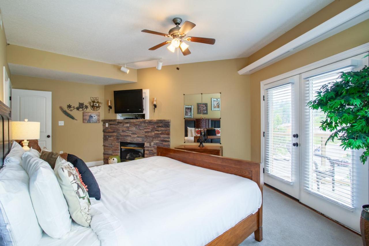 Convenient Gatlinburg Condo ภายนอก รูปภาพ